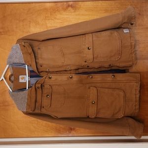 Women's Carhartt heavy warm jacket/coat *EUC size Medium